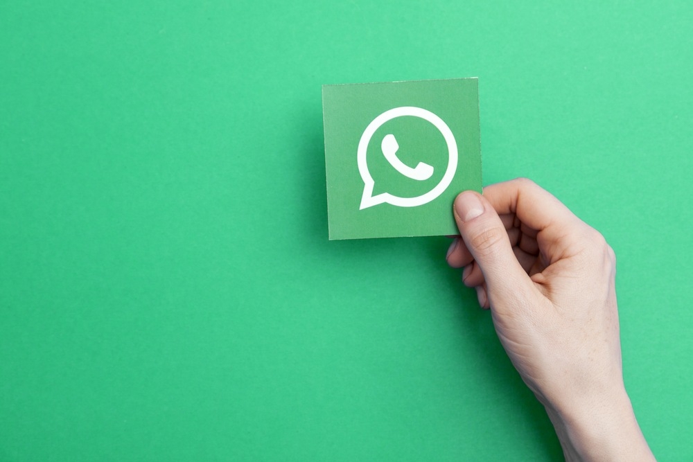 Collegare WhatsApp a Facebook: le novità per il business