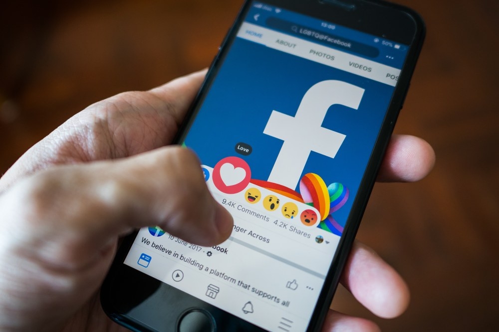 Emoji, avatar e videochiamate: le ultime novità di Facebook
