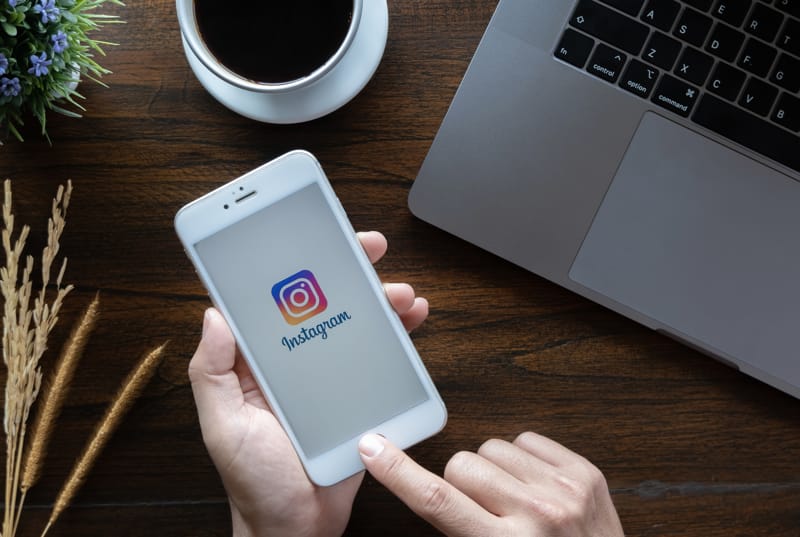 Instagram copia Facebook: in arrivo i post di solo testo